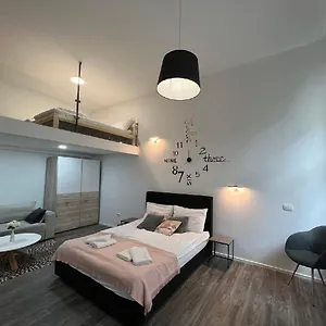 Absolutum Apartment