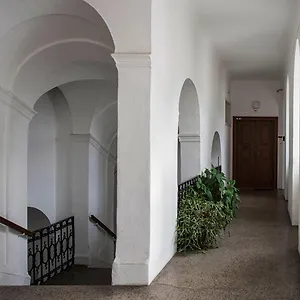 Breg - Old Town River Apartment